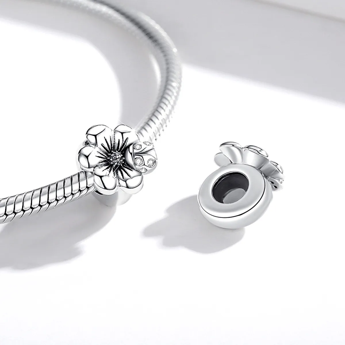 Pandora Style Silver Blooming Flower Charm - SCC1722