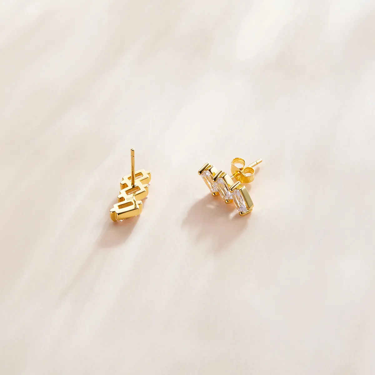 Pandora Style 18ct Gold Plated Solid Stud Earrings - SCE1051-B