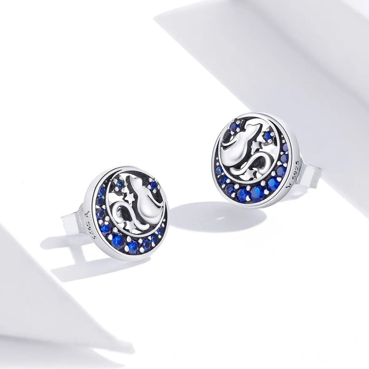 Pandora Style Silver Blue Moon & Kitty Stud Earrings - SCE880