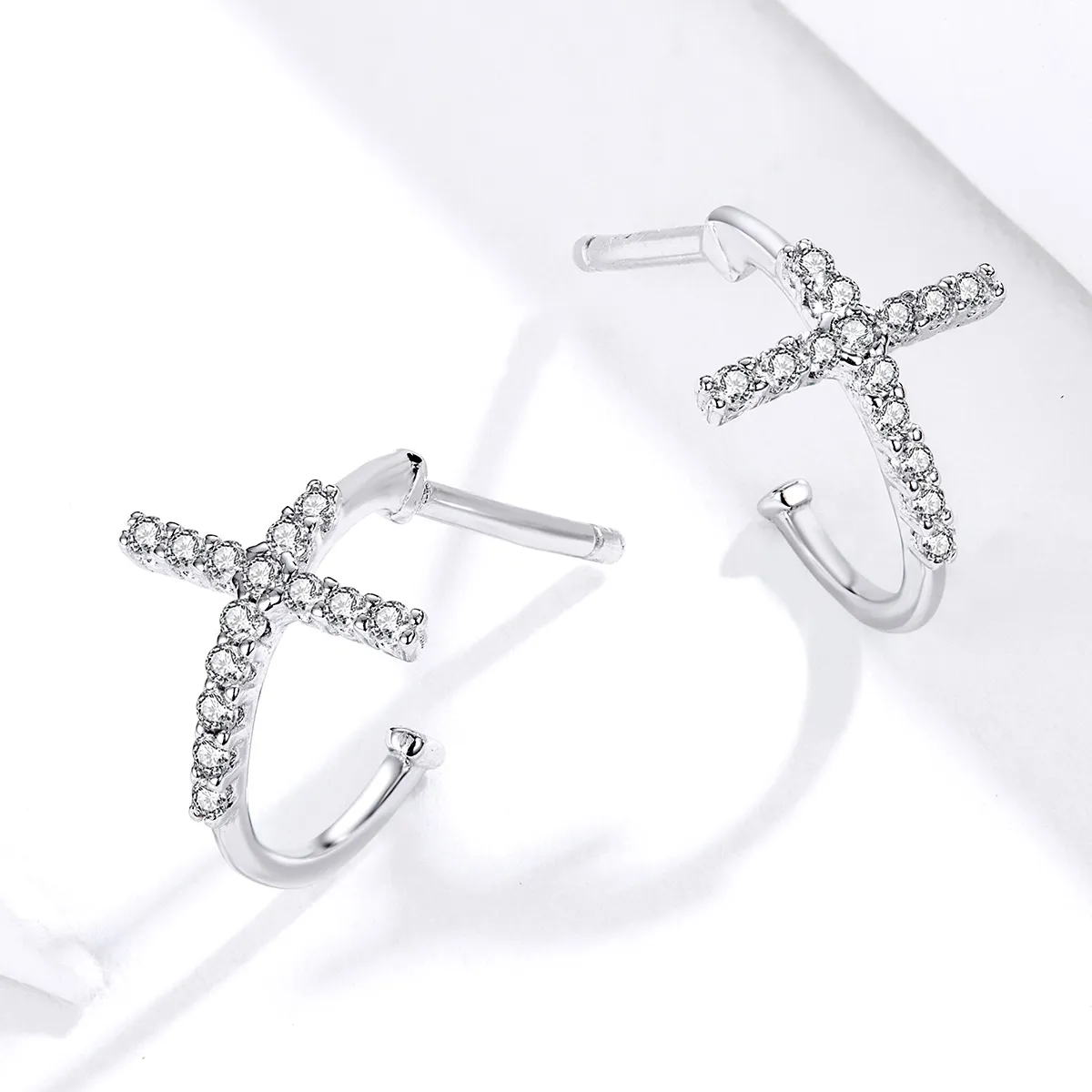 Pandora Style Silver Crossing Stud Earrings - SCE755
