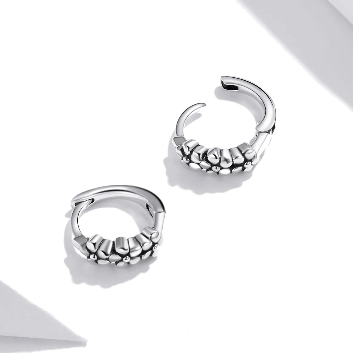 Pandora Style Silver Simple Silver Flowers Hoop Earrings - SCE1154