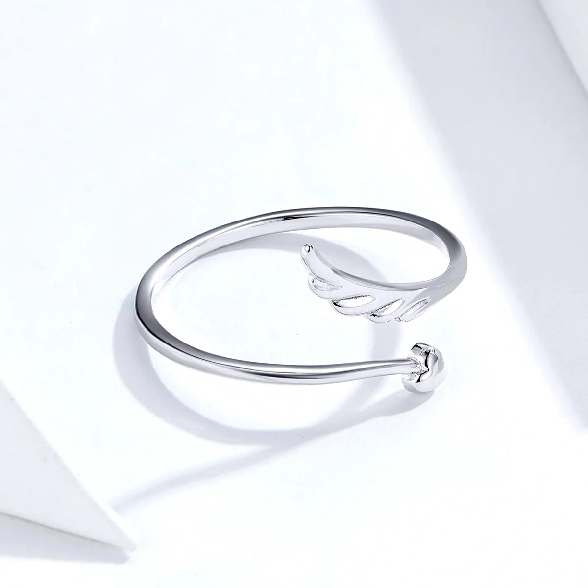 Pandora Style Silver Angel Wing Open Ring - SCR567