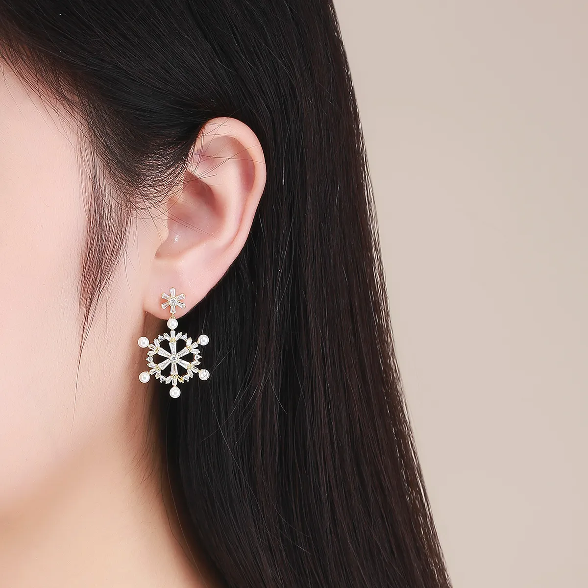 Pandora Style Silver snowflakes Dangle Earrings - BSE073