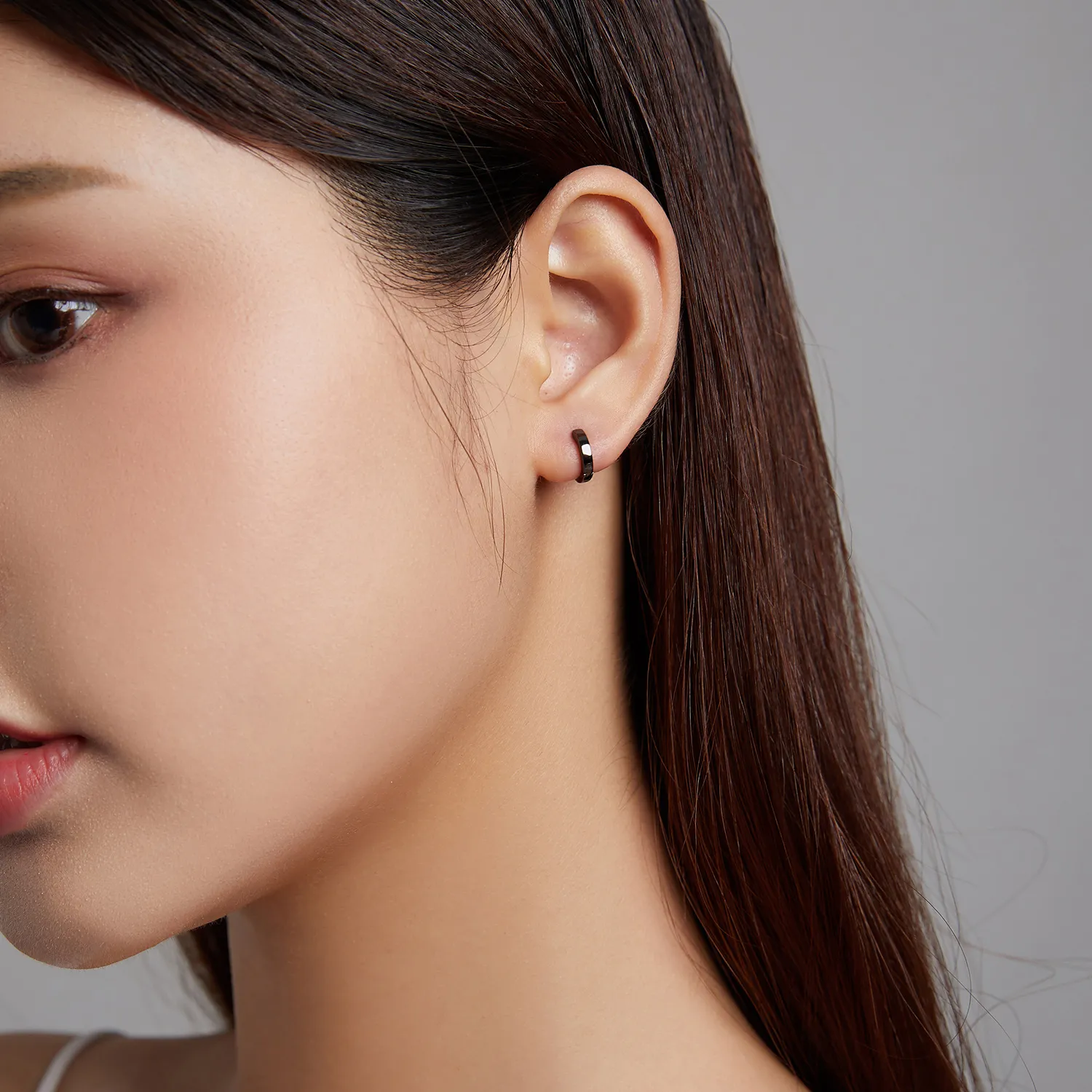 Pandora Style Black Gold Hoop Earrings - SCE1230