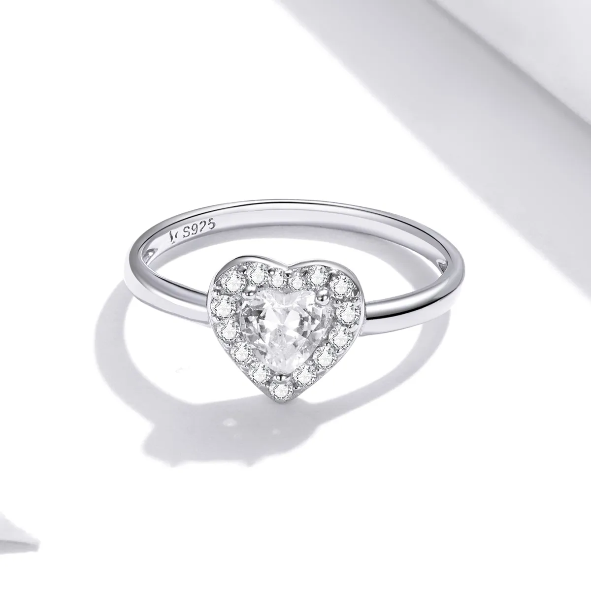 Sparkling Elevated Heart Ring - SCR725
