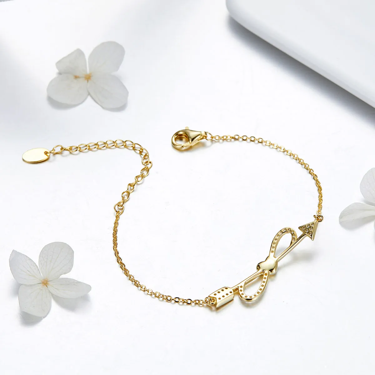 Pandora Style Gold-Plated Love On String Chain Slider Bracelet - SCB126