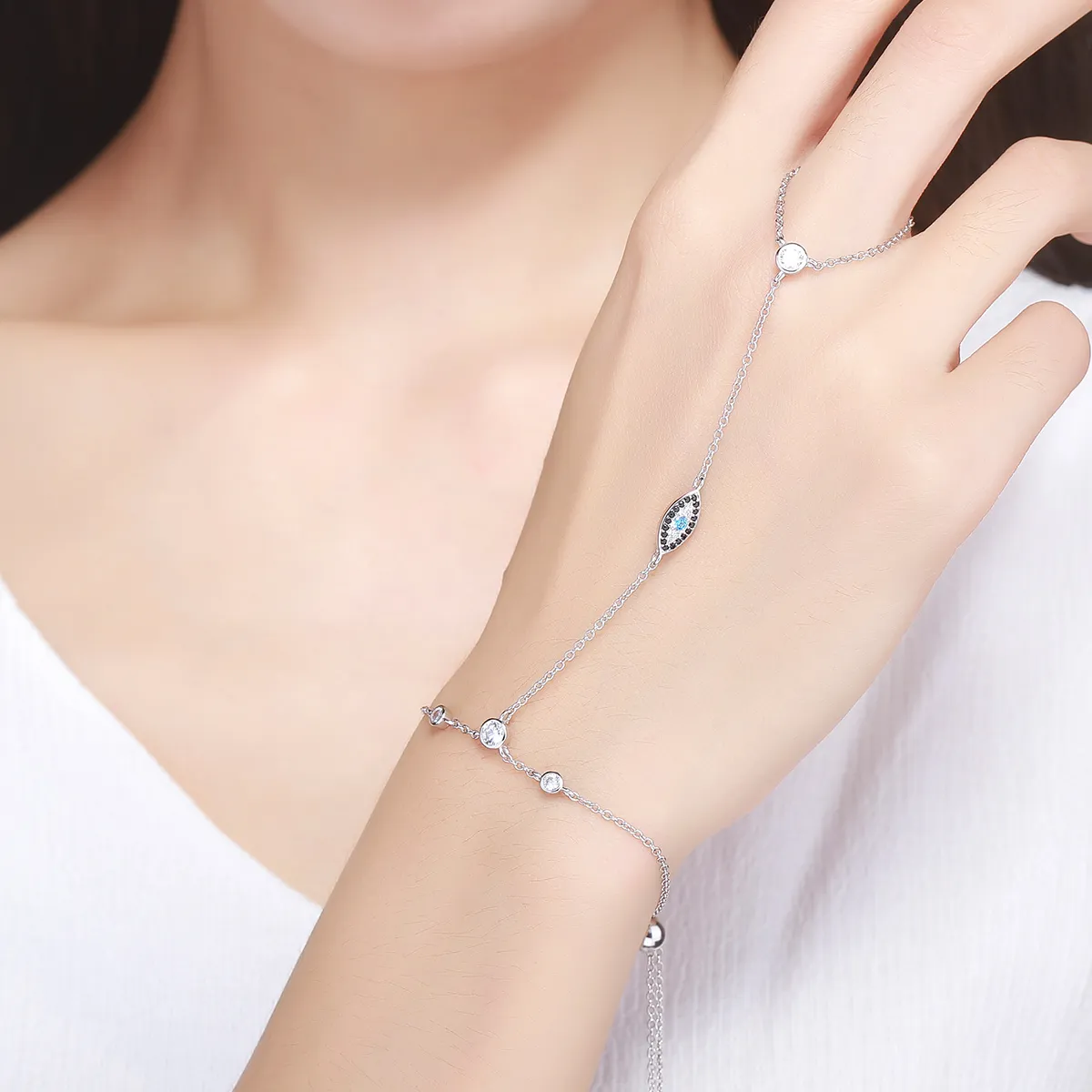 Pandora Style Silver Blue Magic Eyes Ring Bracelet - SCB023