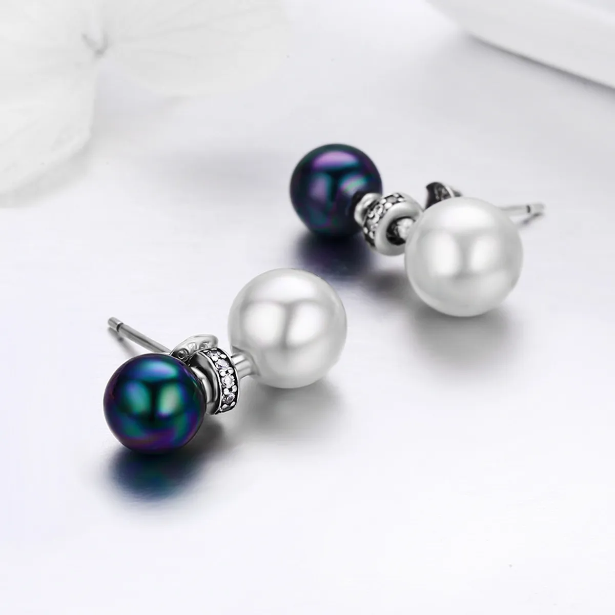 Pandora Style Silver Black and White Impression Hanging Earrings - SCE304
