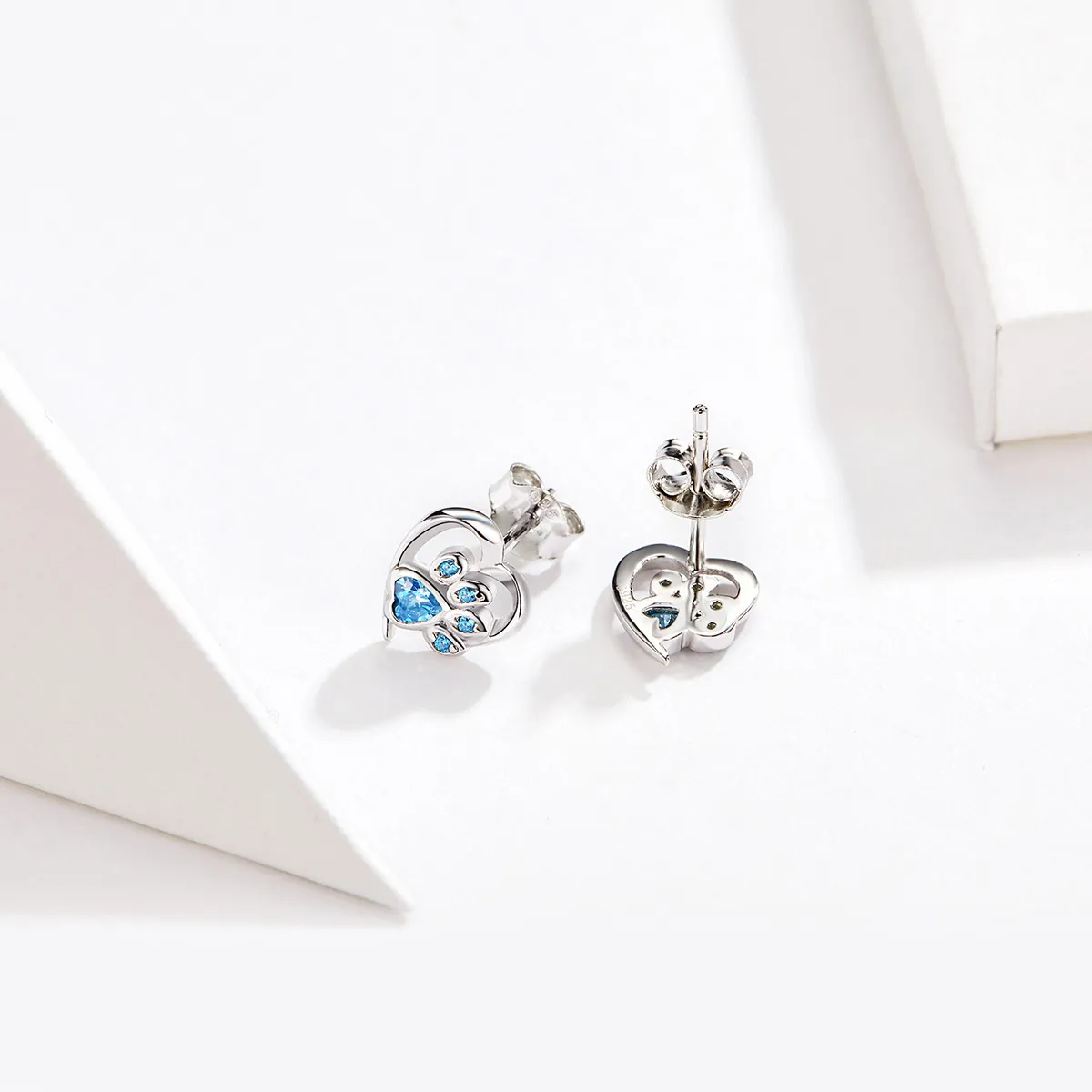 Pandora Style Silver Caring Dog Paw Heart Stud Earrings - SCE654