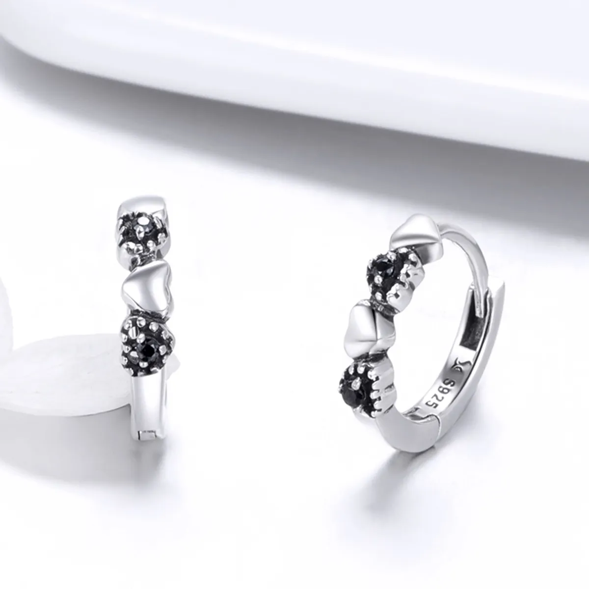 Pandora Style Silver Hearts Dating Hoop Earrings - SCE445