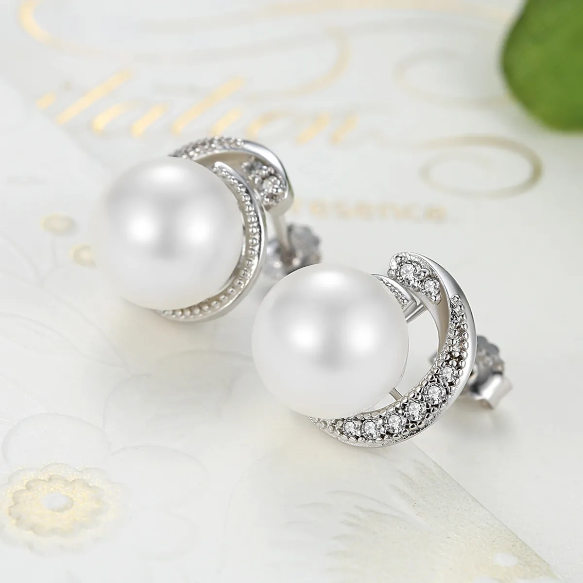 Pandora Style Silver Pearl Stud Earrings - SCE021
