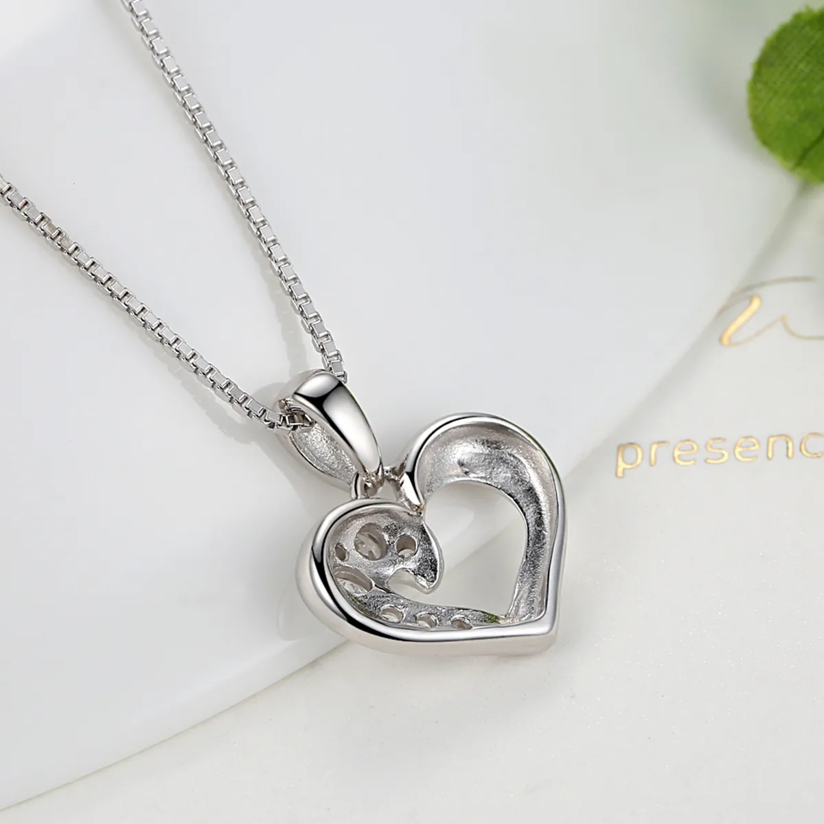 Pandora Style Silver Sparkle Heart Necklace - SCN028