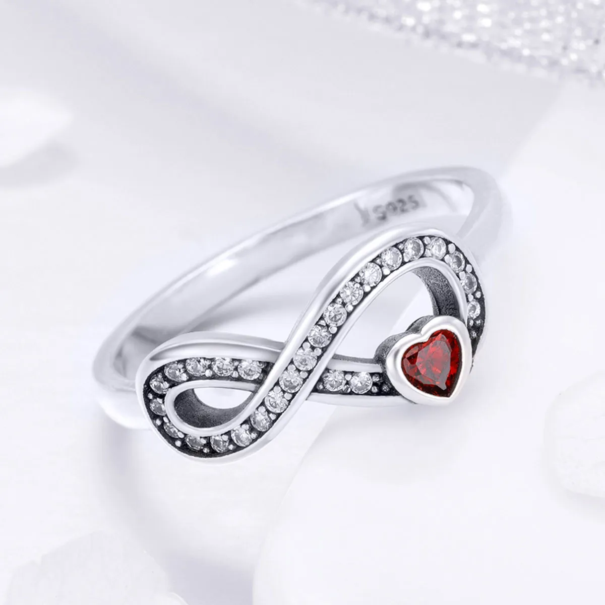 Pandora Style Silver Enduring Heart Ring - SCR415